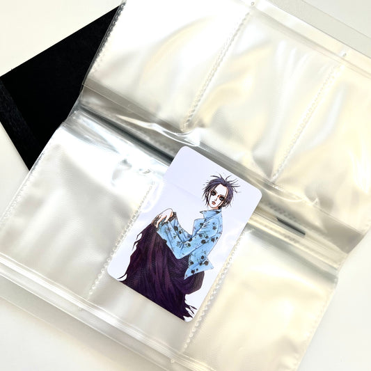 مجلد شفاف من MUJI 🇯🇵
لحفظ البطاقات/الفوتوكارد.