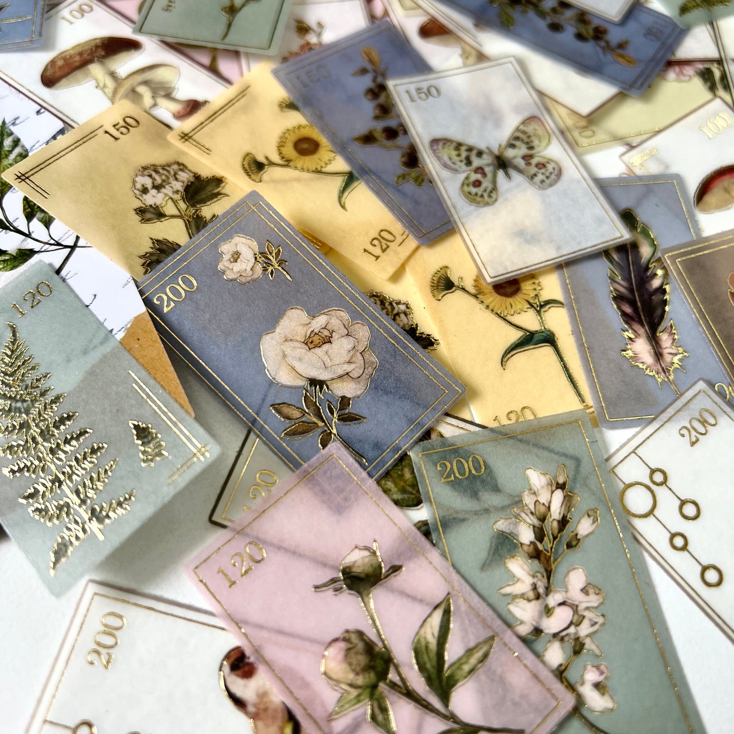 مجموعة ملصقات مذهبة ⚜️