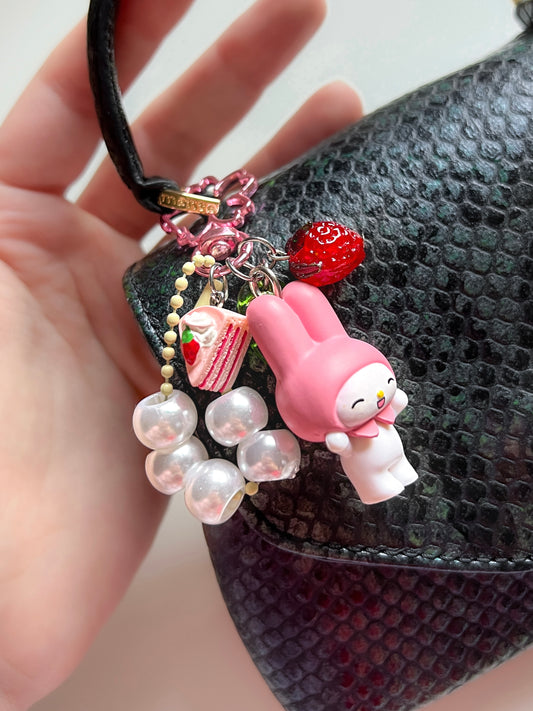 My melody مدالية حقيبة