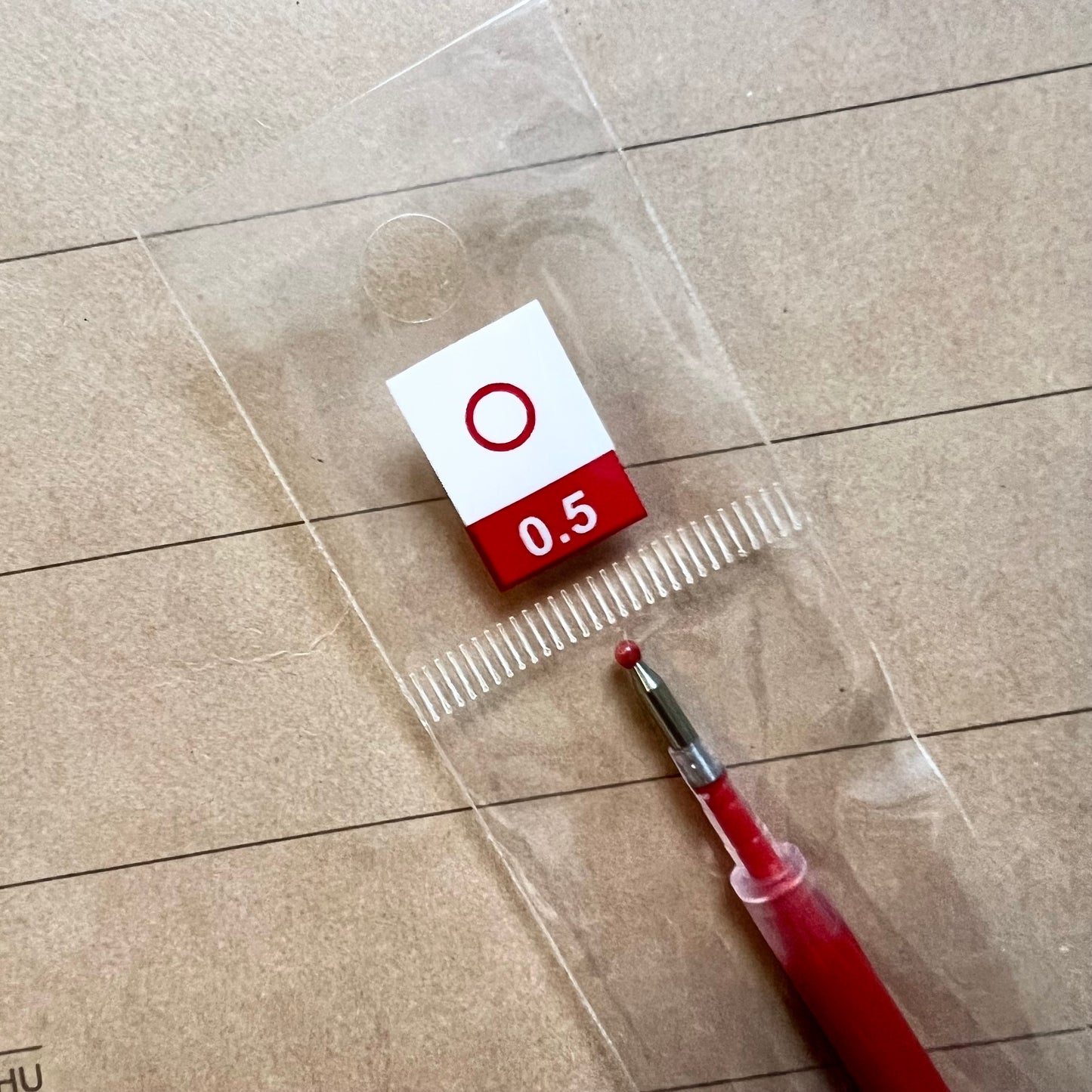 اعادة تعبئة اقلام حبر جل من MUJI 🖊️