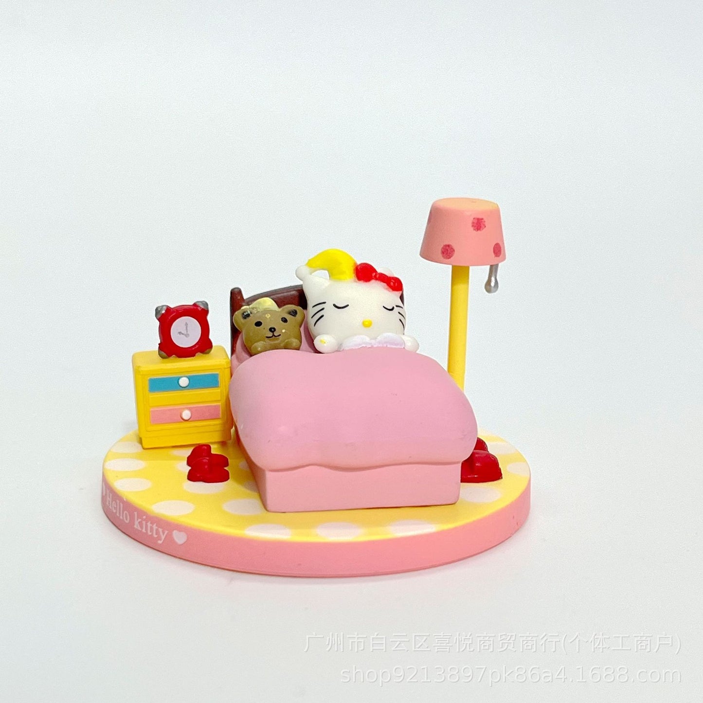 Hello kitty صندوق عشوائي