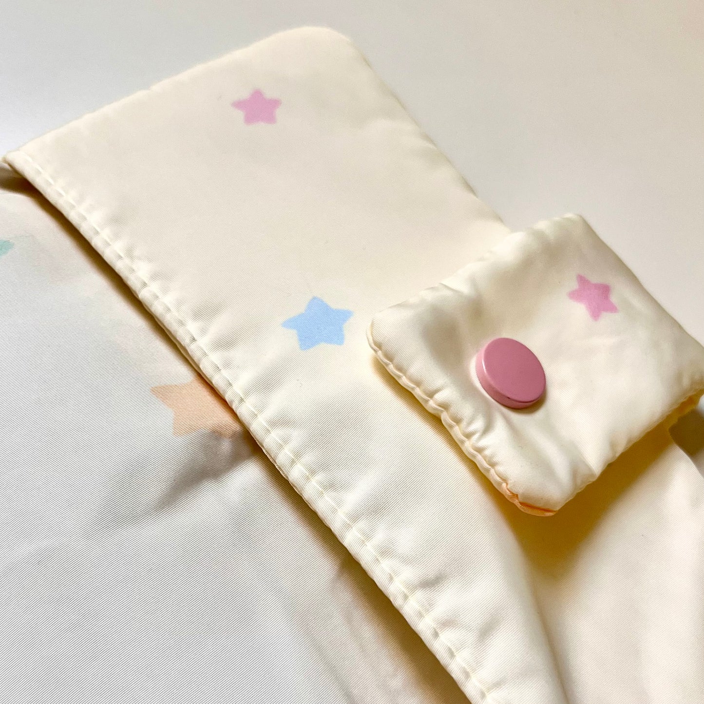 غلاف دفتر مبطن 🛌