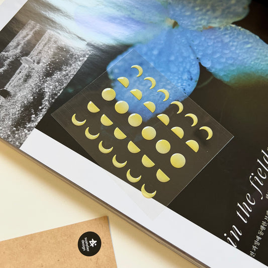 Suatelier - plain - اطوار القمر - ملصقات من الريزن