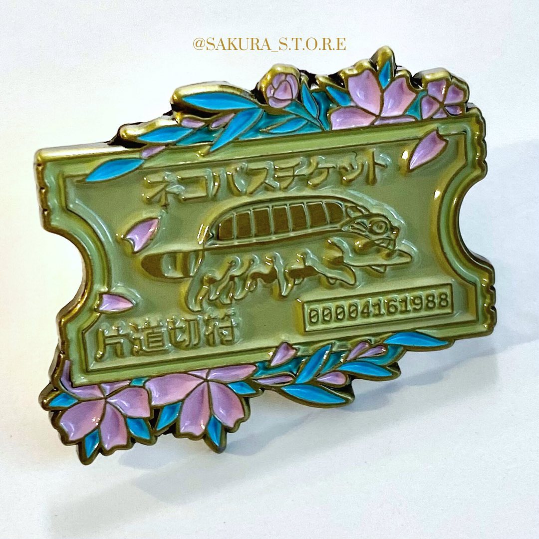 بروش/pin تذكرة حافلة القطة 🎟️
من فيلم جاري توتورو.