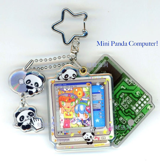 مدالية الة حاسبة مصغرة 💽 من المصممة @oliwabiu