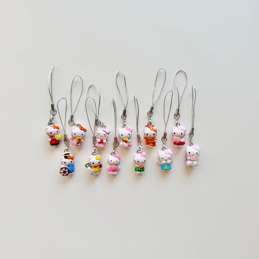 Hello kitty مدالية