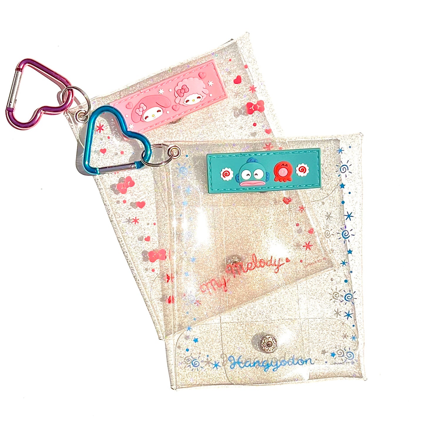 حافظة لماعة بمدالية Sanrio