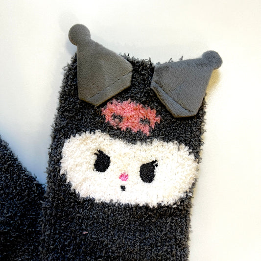 جوارب مخملية سميكة لشخصيات sanrio ❣️