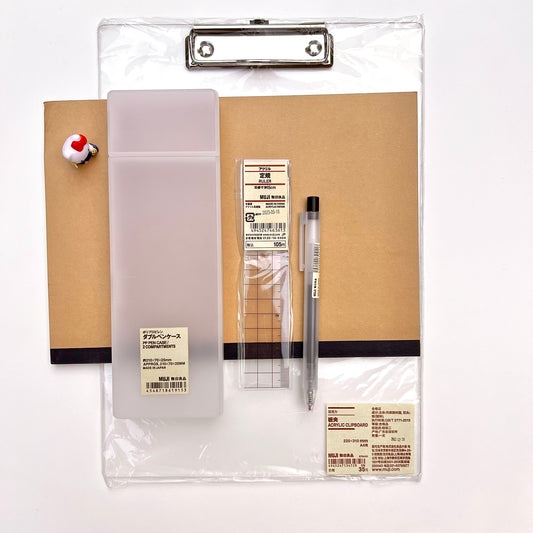 قرطاسية MUJI